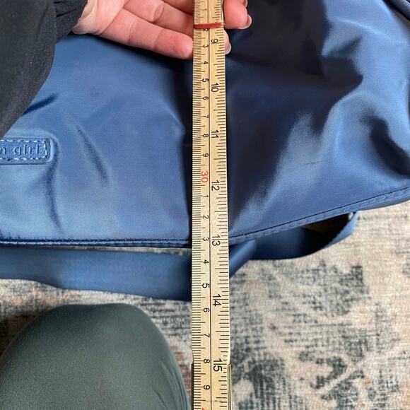 Madden Girl Nylon Duffle Bag Blue Overnight Bag 15x13 Travel - Picture 7 of 8